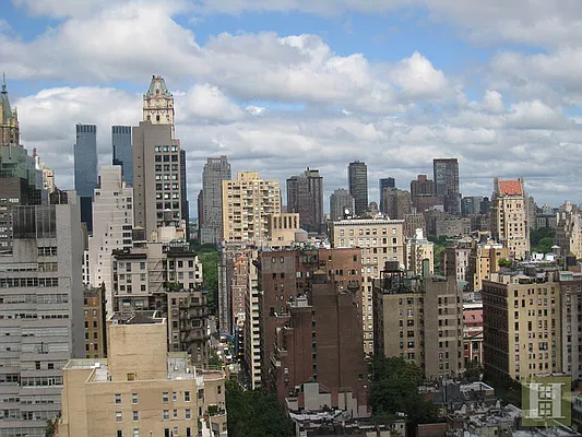 Rented by Halstead Real Estate | media 5