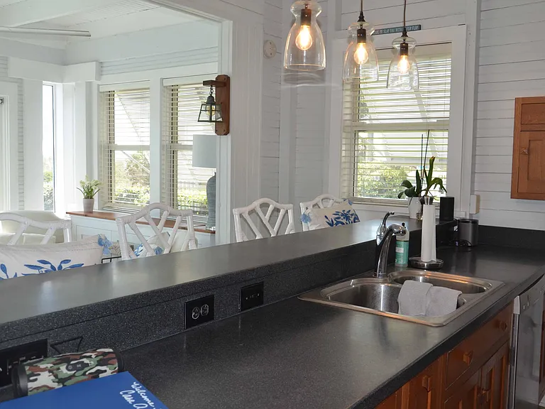 704 Ocean Front — Photo 14