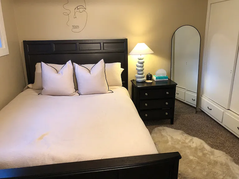 Bedroom (with resident's furniture)