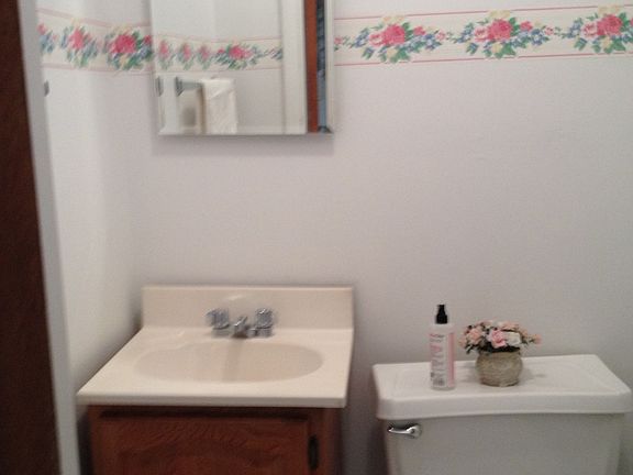 5th image of 215 Longstreet Ave
