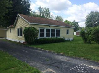 6785 Swan Creek Rd, Saginaw, MI 48609