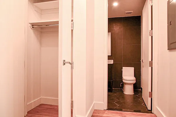Rented by Lang Realty LLC | media 26