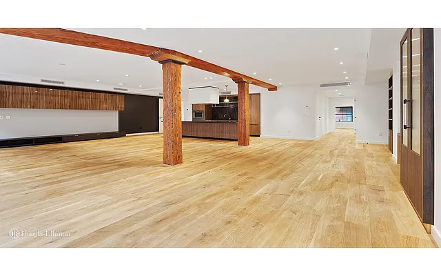 Rented by Douglas Elliman | media 35