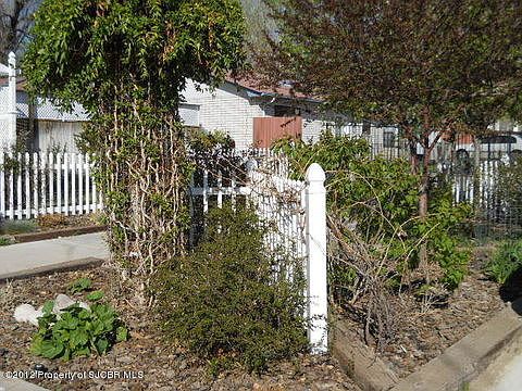 Established landscaping makes for a glorious low maintenance