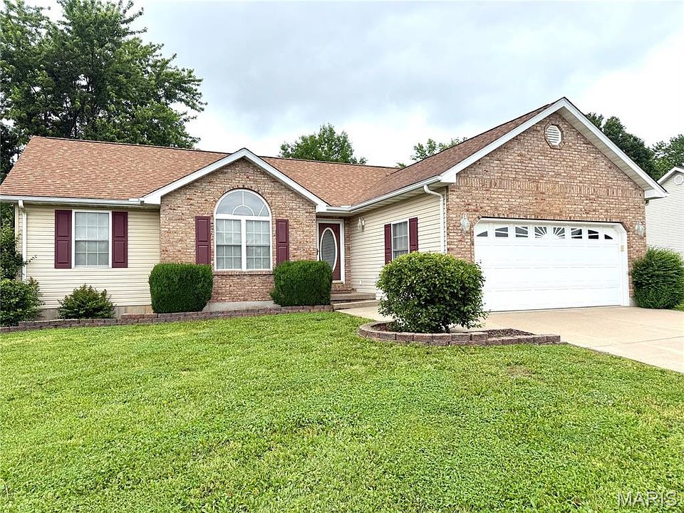 1st image of 541 John David Dr