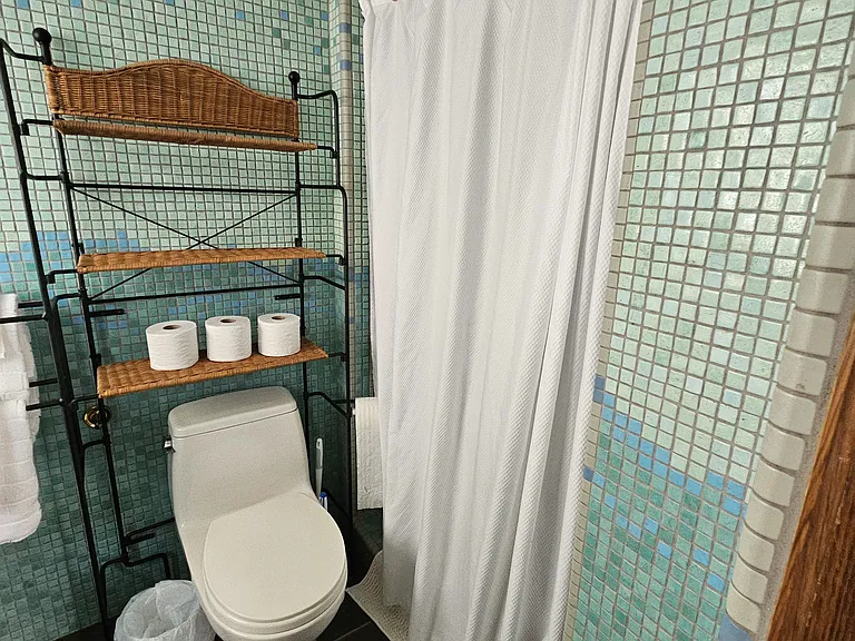 514 Edgewood Pl #0 — Photo 22