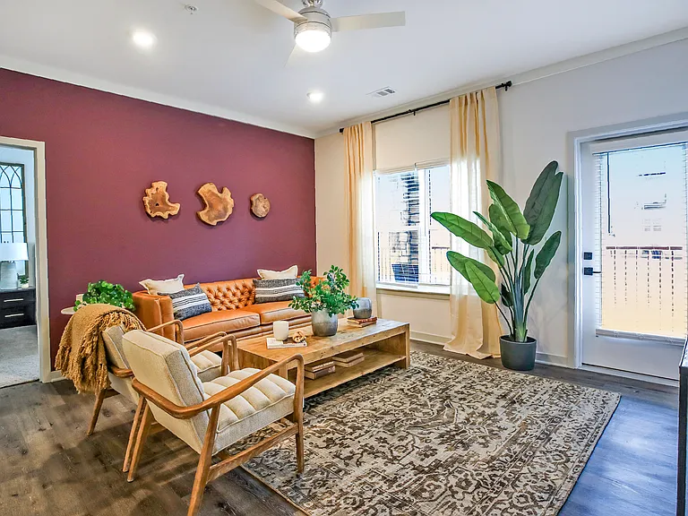 Livery Modern Apartments — Photo 5