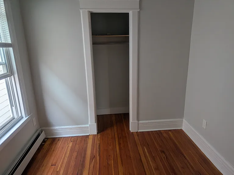 280 Manning Blvd #2 — Photo 16