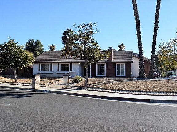 2nd image of 701 Barber Dr