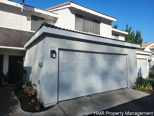 2216 Loggers Ln Photo 1