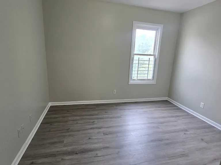 493-495 Irvine Turner Blvd #4A — Photo 6