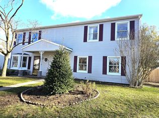 6251 Marlowe Dr, Brighton, MI 48116