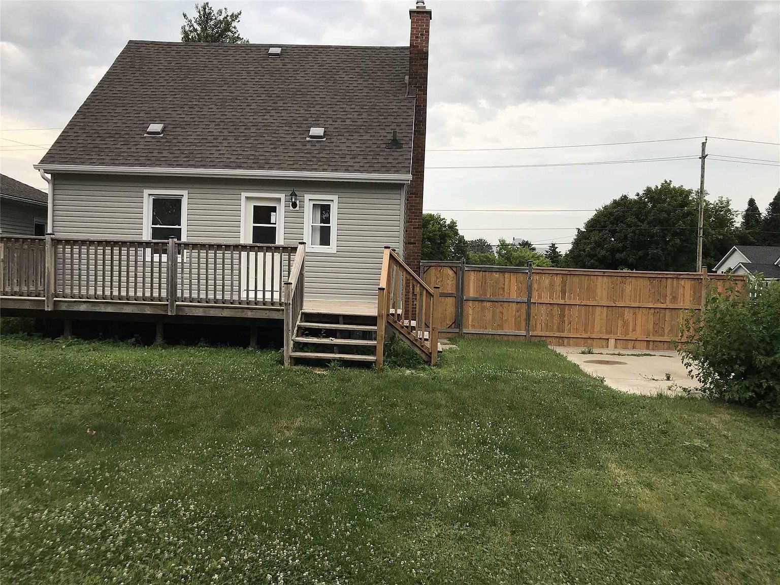 6366 Frederica St, Niagara Falls, ON L2G 1C4 Zillow