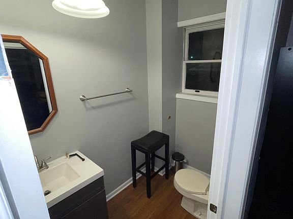5th image of 102 1/2 W Michigan Ave APT 3