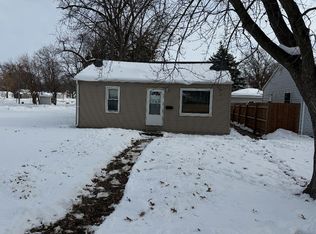 1219 Dundee Ave, Waterloo, IA 50701