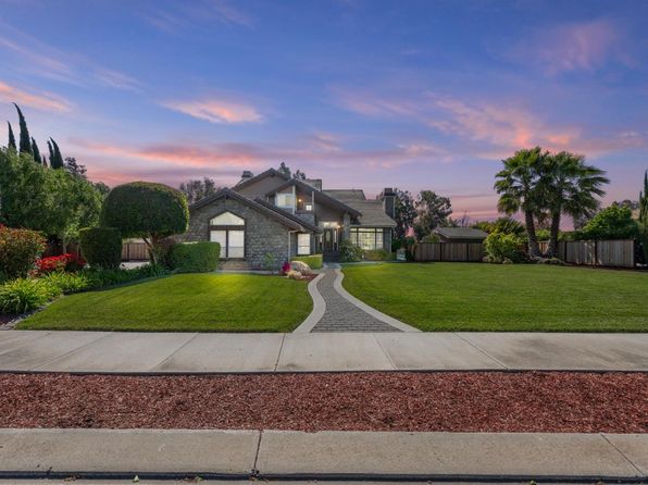 151 Tierra Del Sol, Hollister, CA 95023