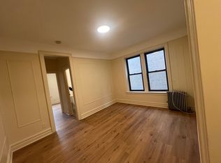 34-48 30th St #2R, Astoria, NY 11106