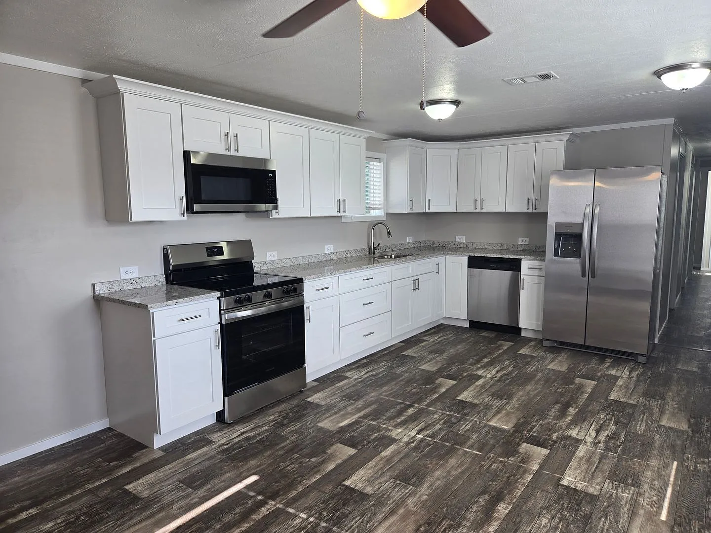 Updated Mobile Home — Photo 2