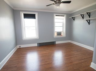 236 Fernon St, Philadelphia, PA 19148