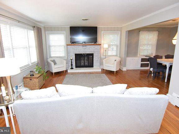 2nd image of 601 McKean St