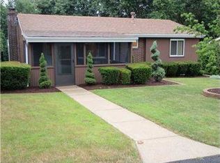 107 Shepard Dr, Pittsburgh, PA 15239