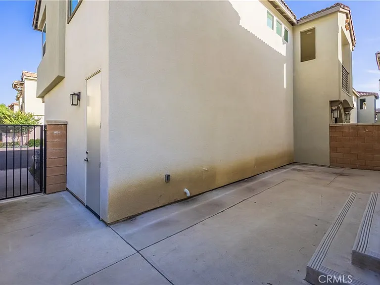 9513 Retreat Pl — Photo 30