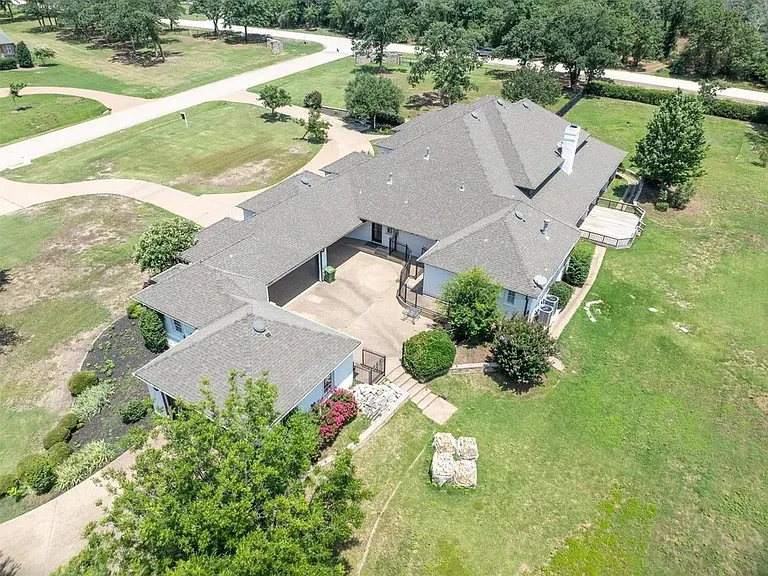 W Hickory Ridge Cir — Photo 13