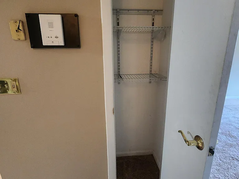 30 Greystone Ct — Photo 12