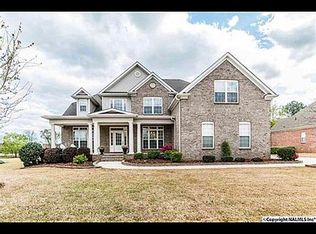 111 Wickerberry Ln, Madison, AL 35756