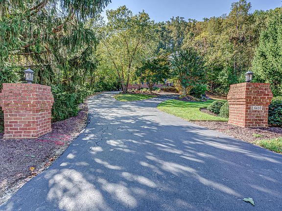5th image of 6410 Hidden Woods Dr