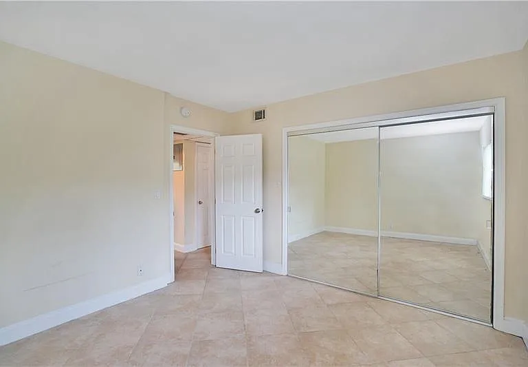 1424 Holly Heights Dr #6 — Photo 9