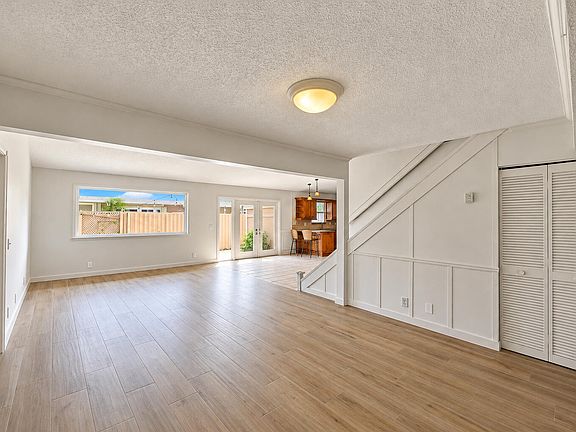 2nd image of 232 Maplecrest Circle