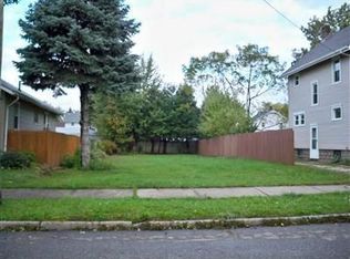 1126 Neptune Ave, Akron, OH 44301