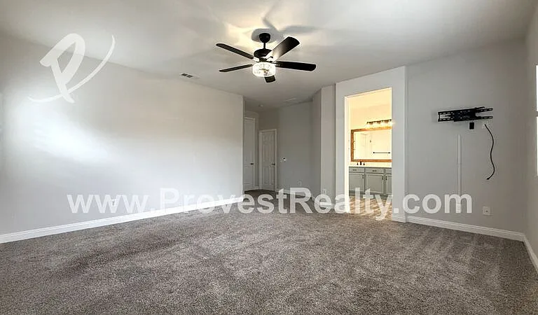 8440 Hoover Ct — Photo 11