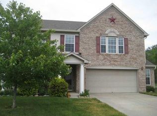 4581 W Woodtrail Ct, New Palestine, IN