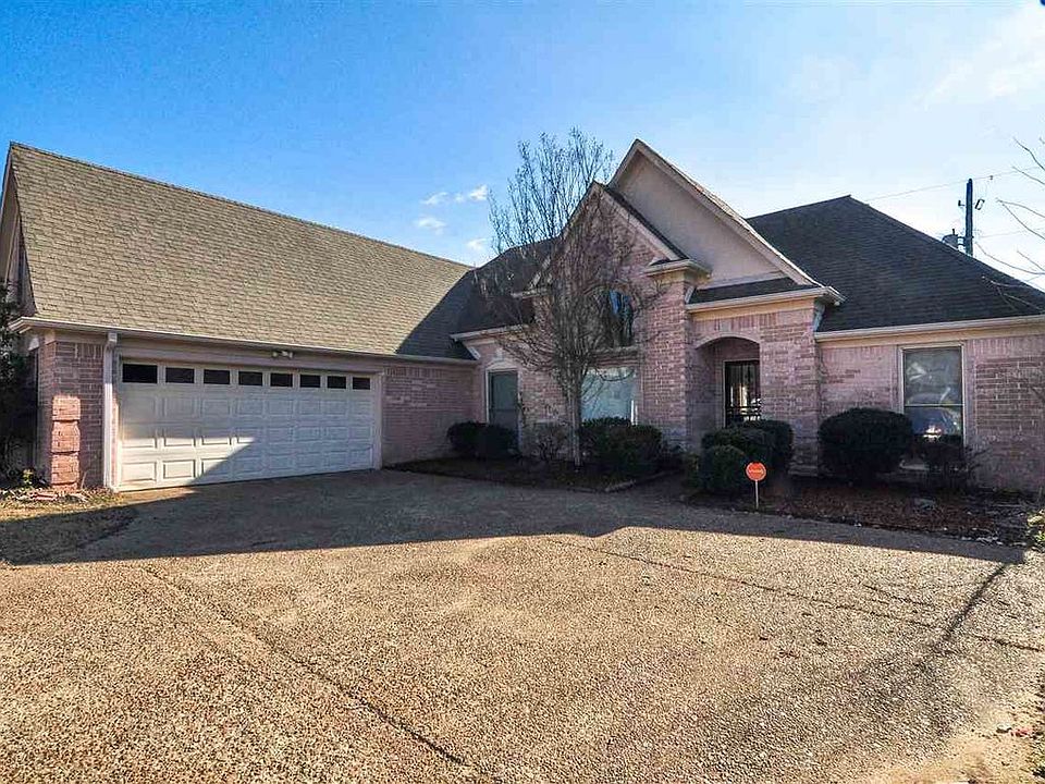 1st image of 9311 Sarsen Dr
