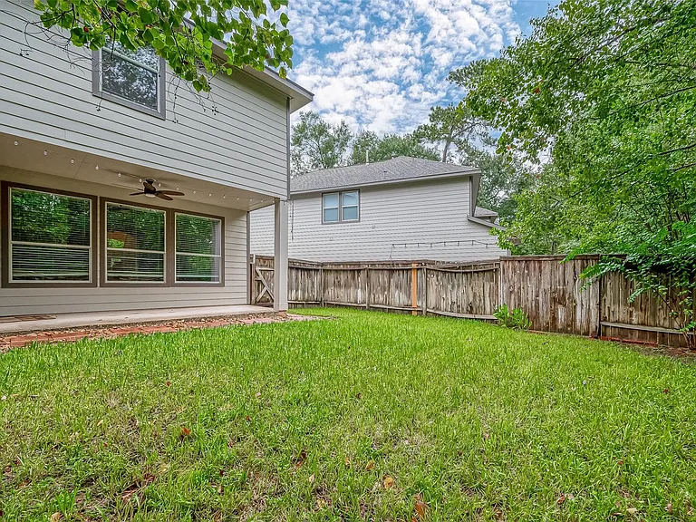 22 Stone Arrow Pl — Photo 40