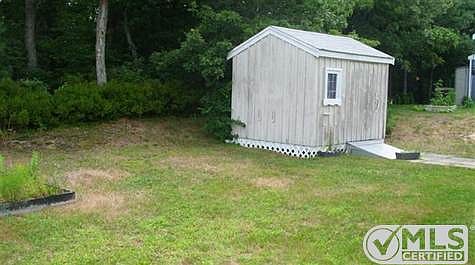 4th image of 11 Headlands Dr