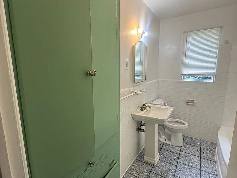 2915 Ashley Ave — Photo 19