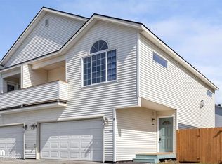 233 Whisper Knoll Cir #B, Anchorage, AK 99504