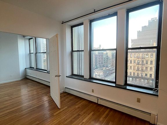 3rd image of 77 Delancey St #5A