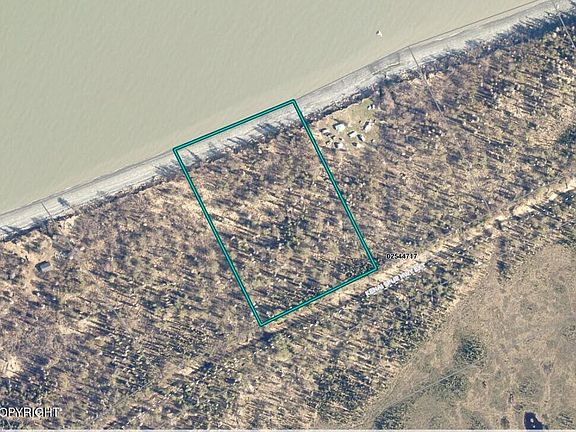 2nd image of L246 Moose Point Rd