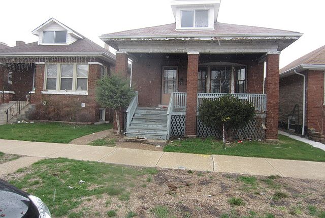 1st image of 5744 S Albany Ave