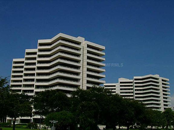 2nd image of 5940 Pelican Bay Plz S APT 906