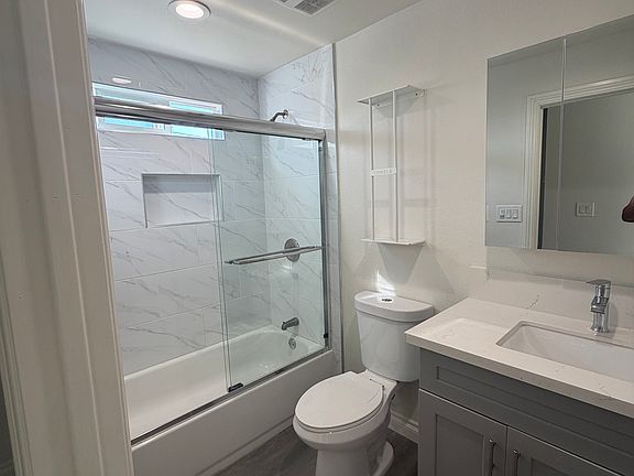 5th image of 2410 Clark Ave #A