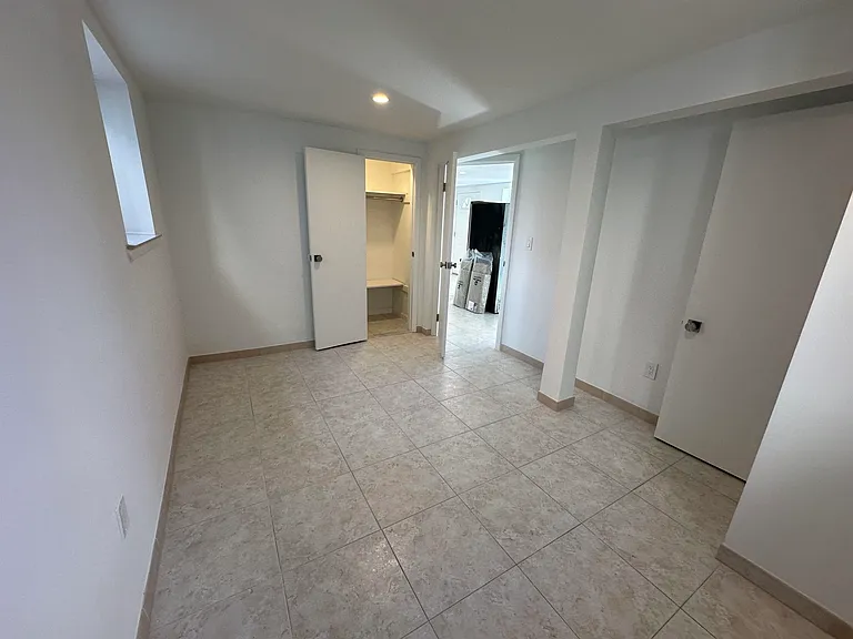 219 Cliff St #G — Photo 5
