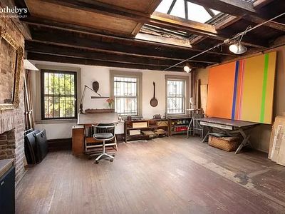 502 E 11th St #1, New York, NY, 10009