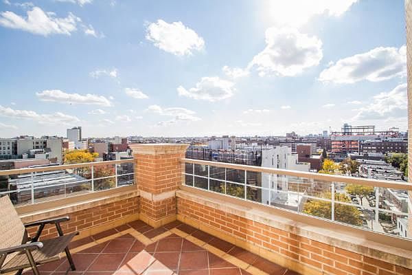 1st image of 2525 Newtown Ave APT 8A