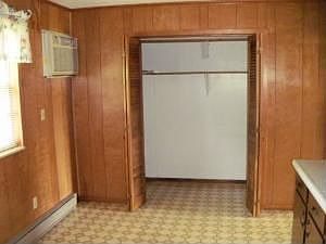 5th image of 908 Dayton Dr