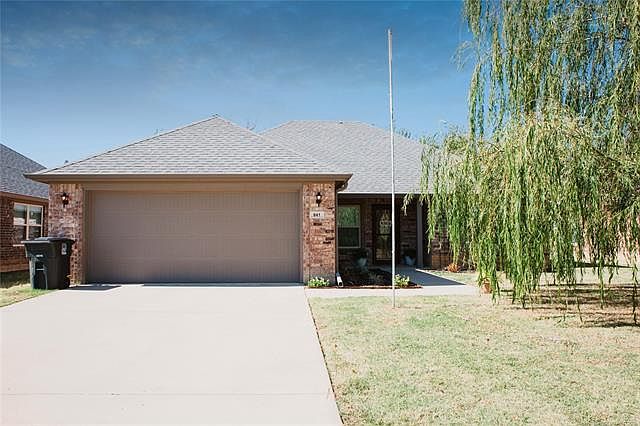 1st image of 841 Annas Way